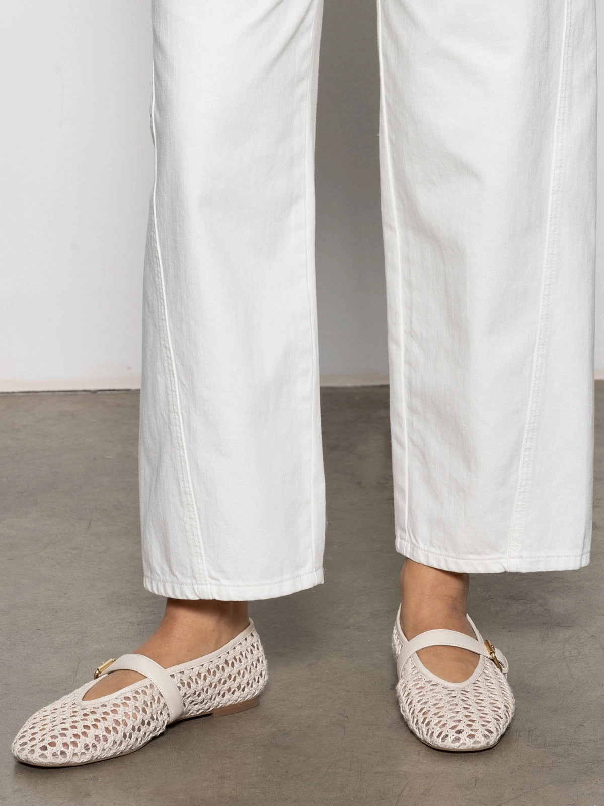 District Column Standard Rise Ankle Jean Bleached White Breathable fabric