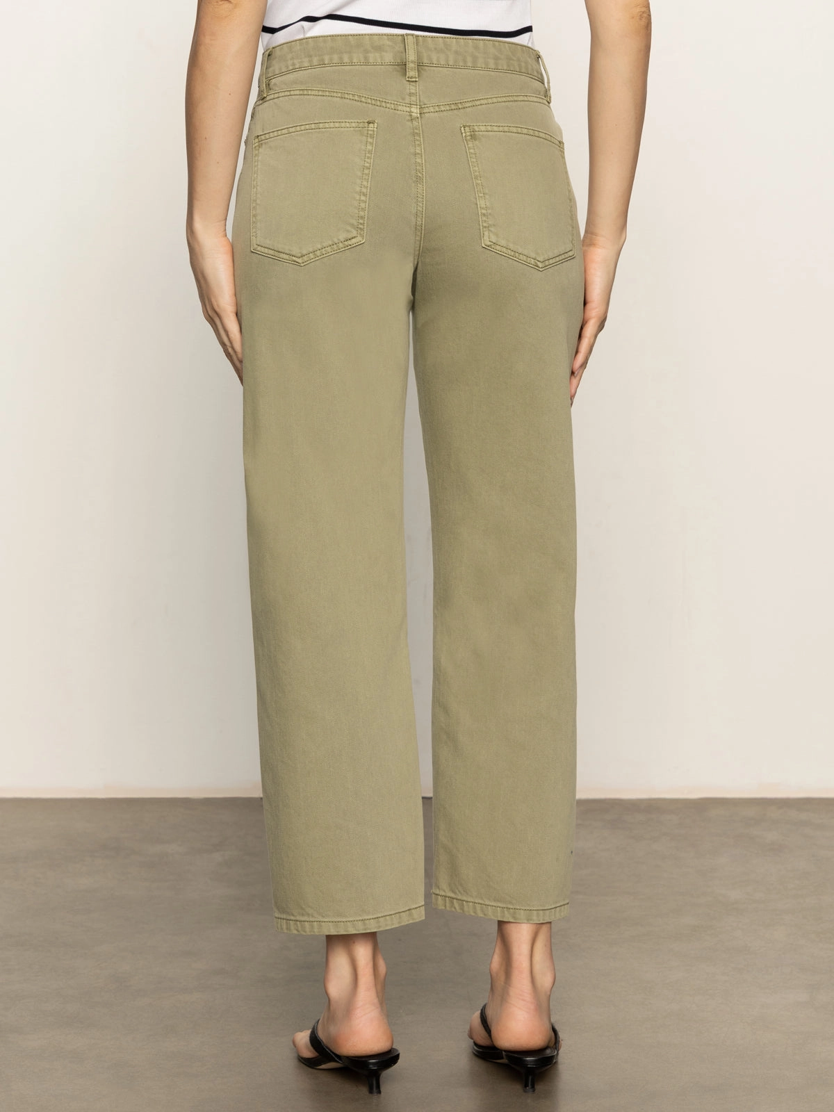 District Column Standard Rise Ankle Jeans Bamboo Adjustable Fit