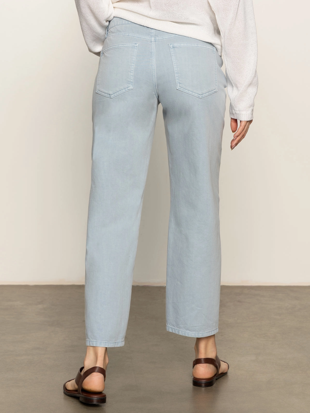 District Column Standard Rise Ankle Jeans Blue Mirage Comfortable Design