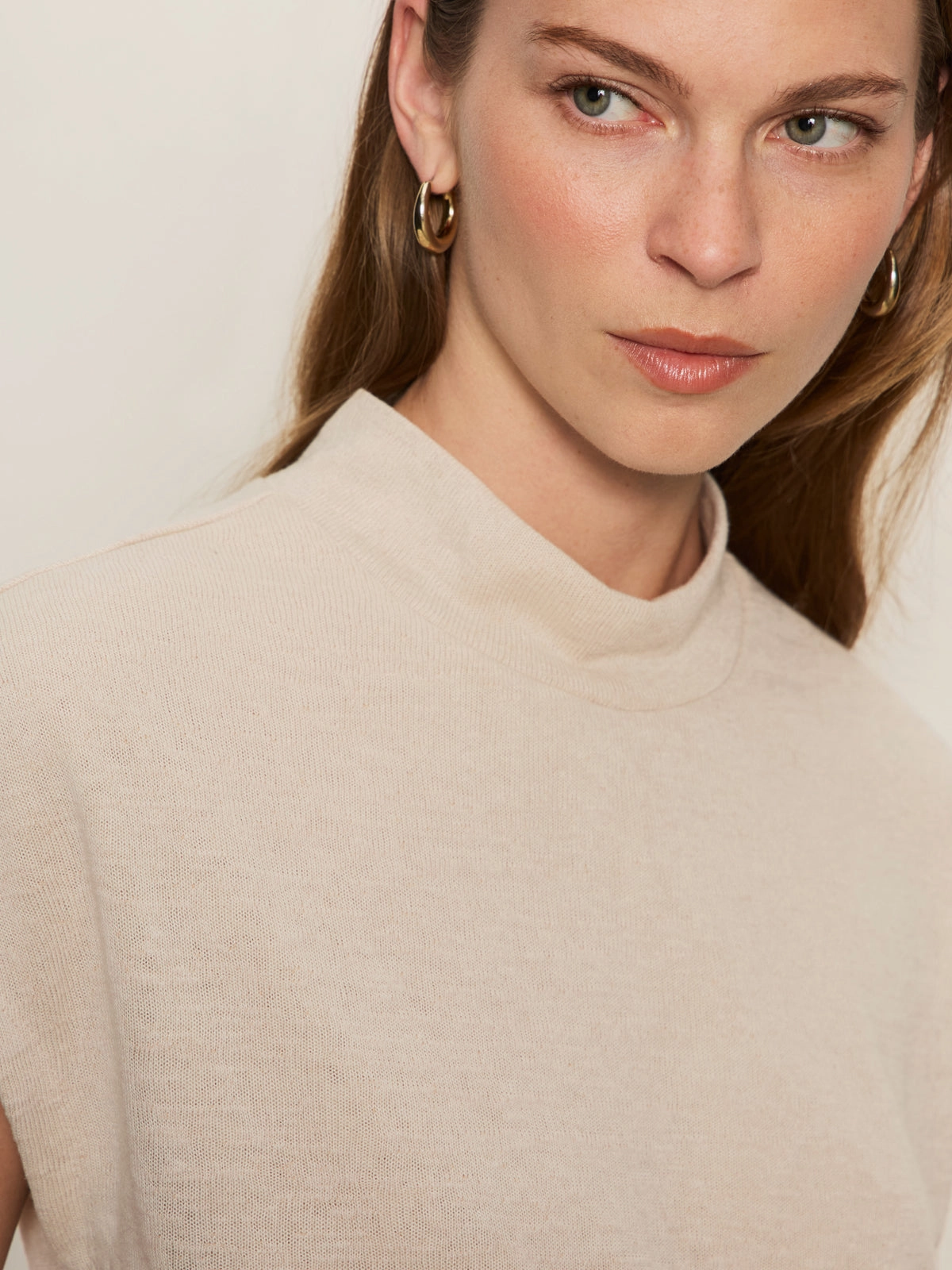 Draped Sleeveless Mock Neck Top Mother Of Pearl soft fit