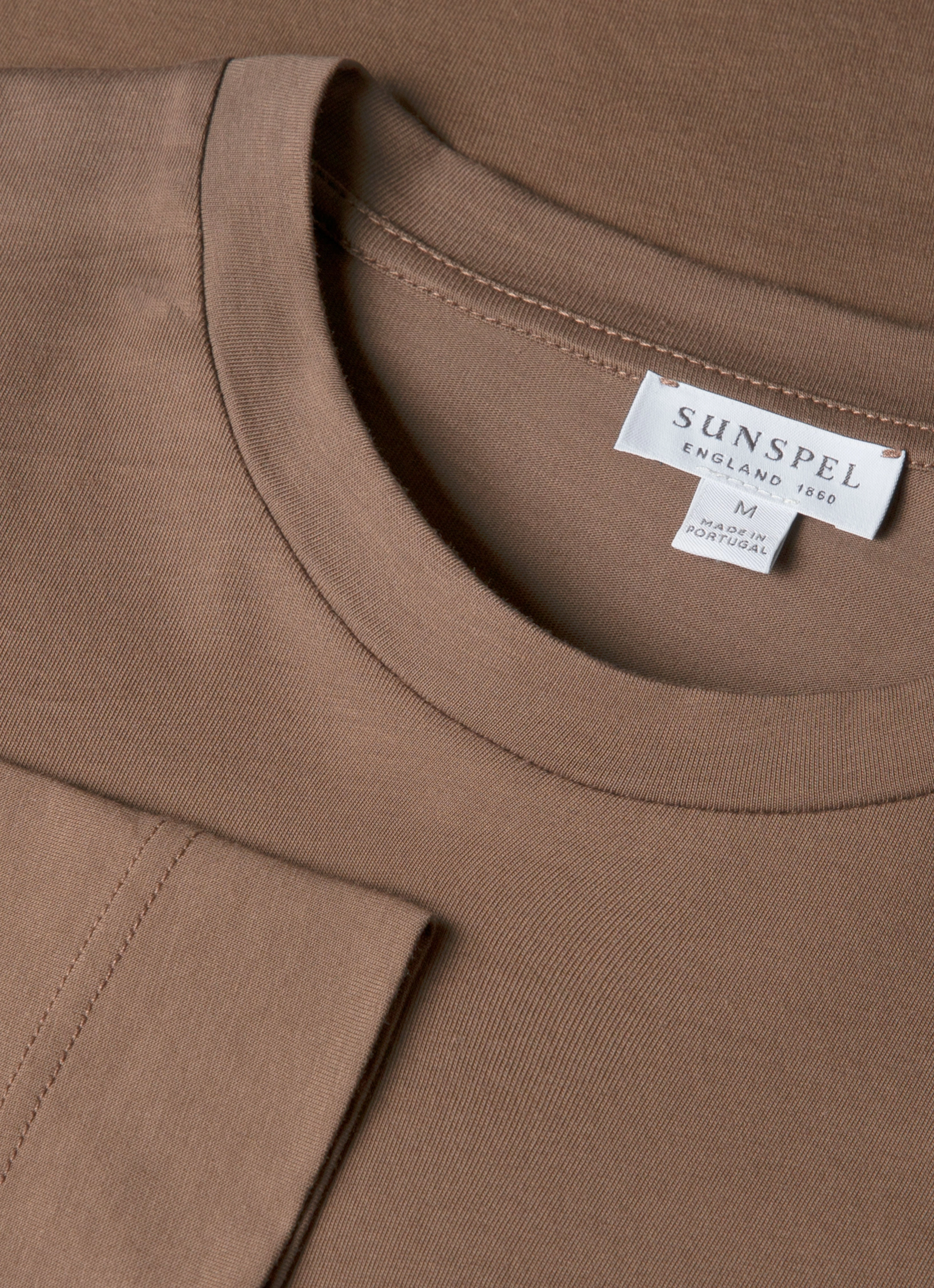 Durable Shape Travel Men's Long Sleeve Riviera Midweight T-shirt in Bark