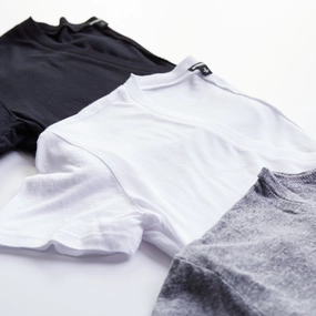 Relaxed V Set Minimal Style Wear