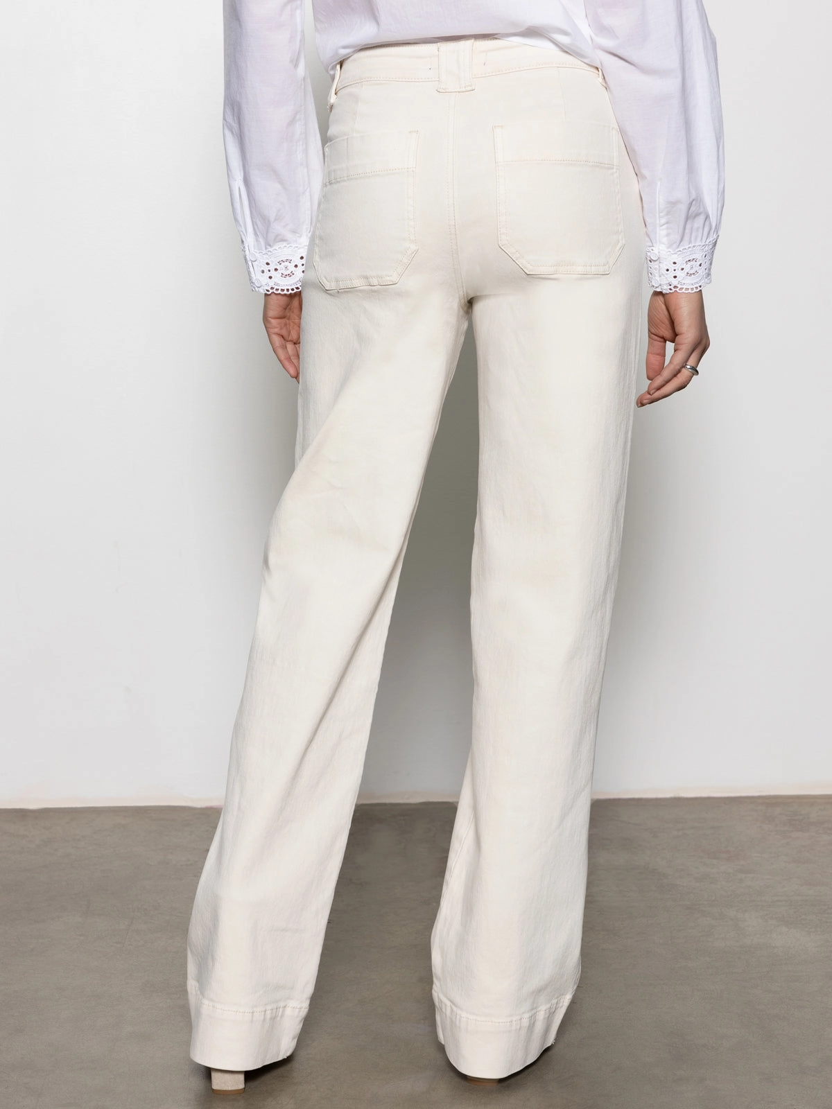 Effortless Style Voyage Standard Rise Full Length Pant Light Oat