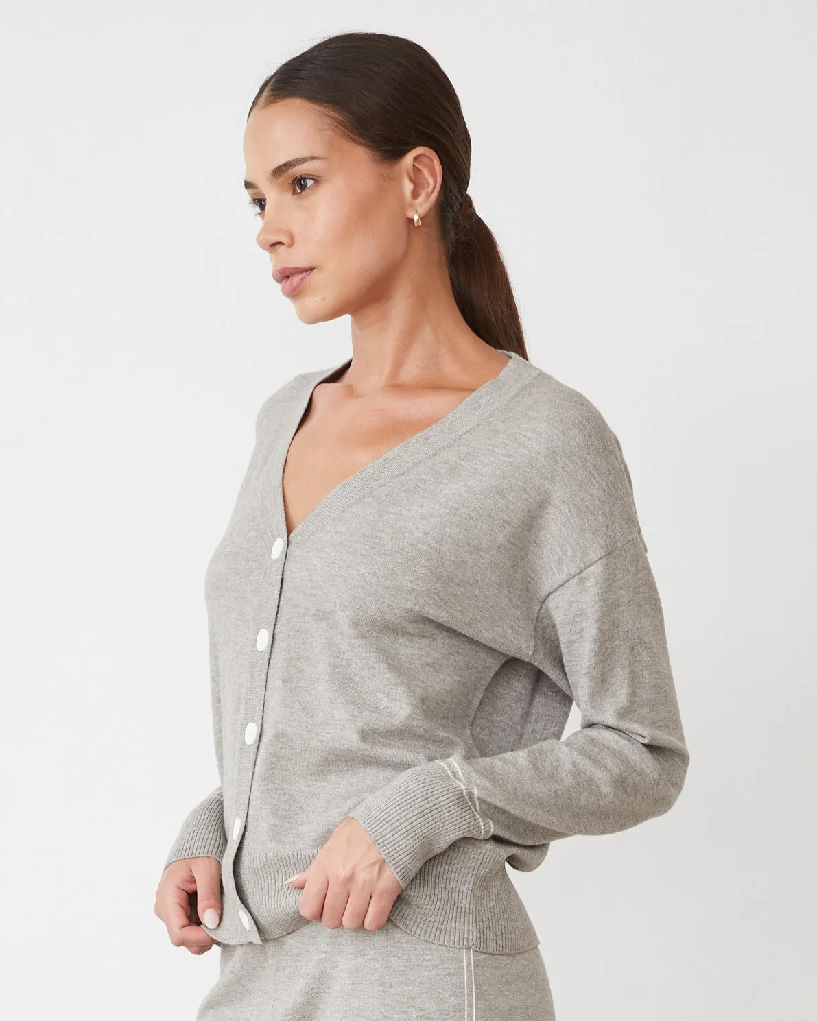 Elegant Outfit Lightknit Cardigan