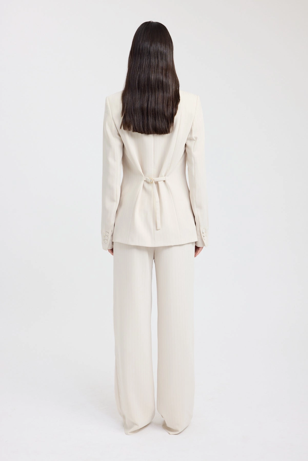 Elegant Fashion Oslo Cinched Blazer