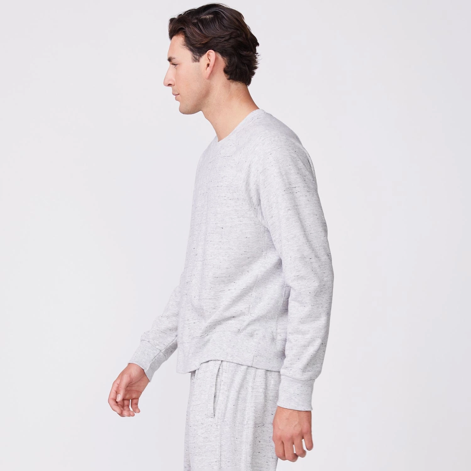 Elegant Fit Raglan Sweatshirt