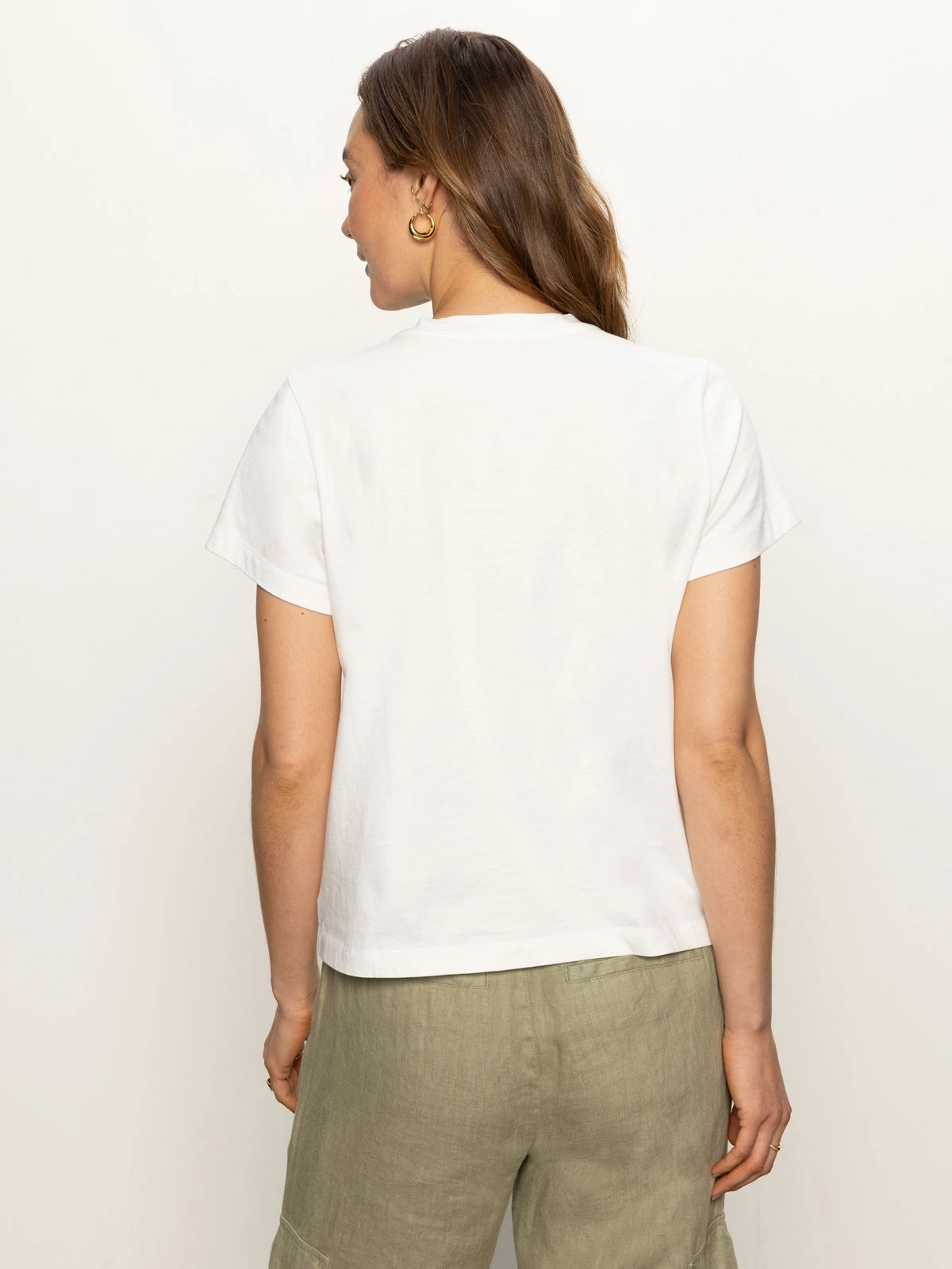 Embroidered Perfect Tee White Cozy Fit