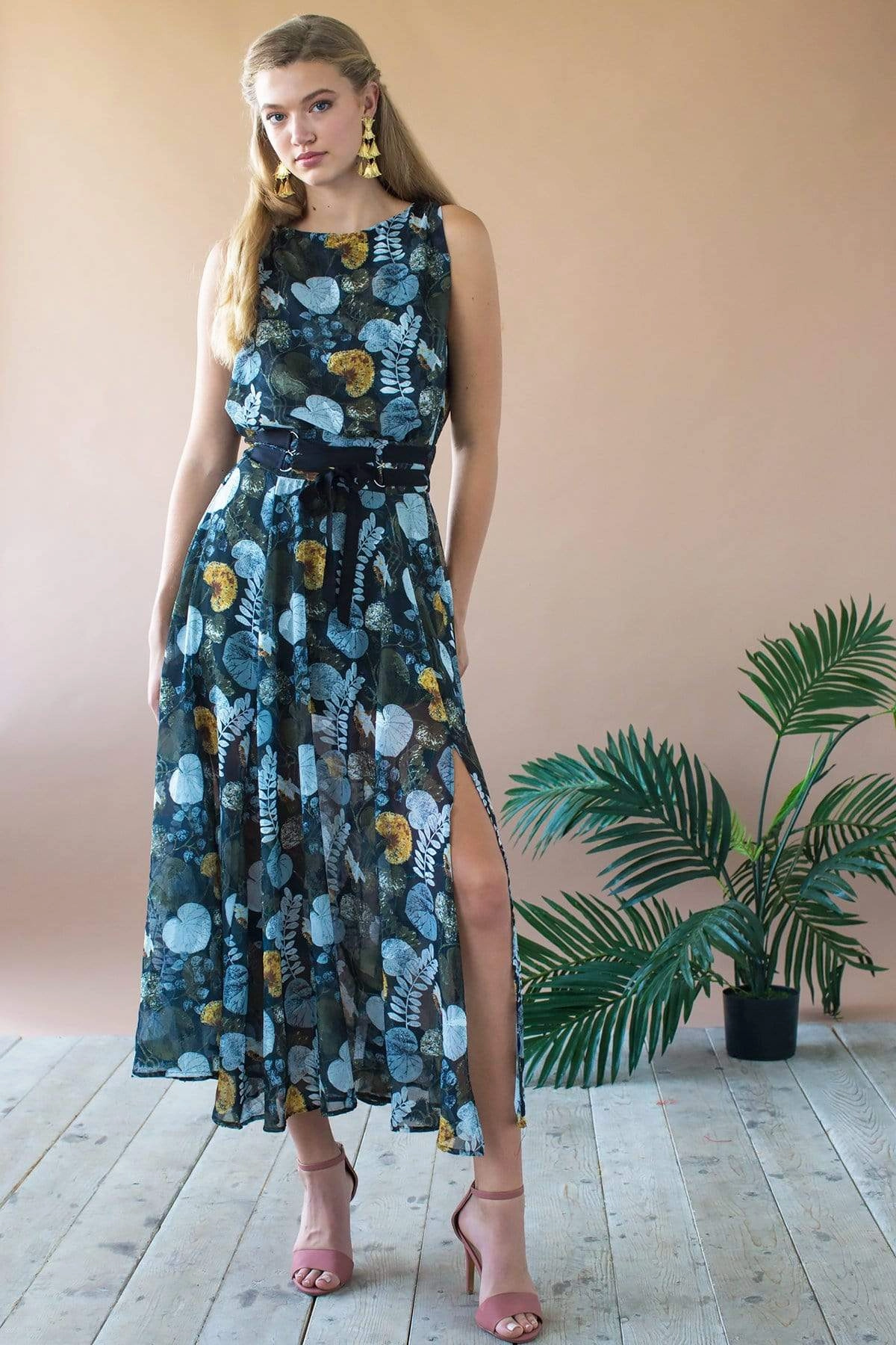 Court Yard Cliff Edge Emile Dress - Flora Pond