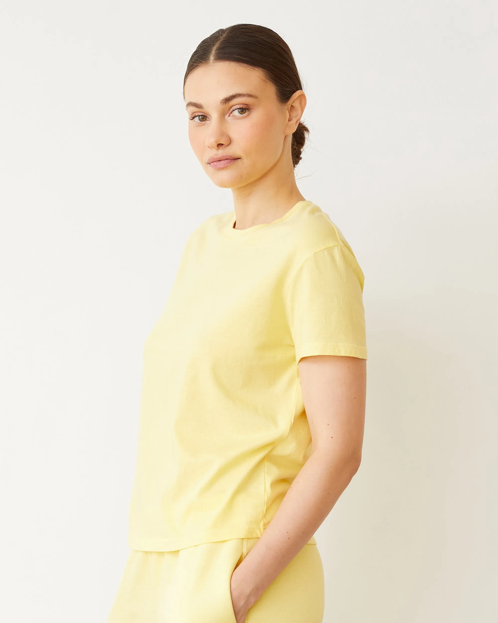 Essential Cut Basic Crew Neck Tee