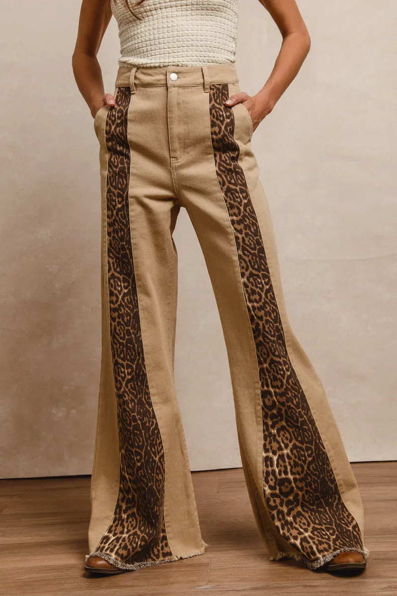 Cuffed hem IB1642G-02 | LEOPARD PRINT BELL BOTTOM PANTS