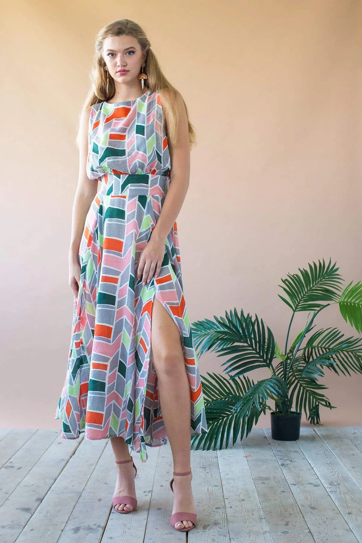 Everyday Glam Xena Dress - Peach Geo