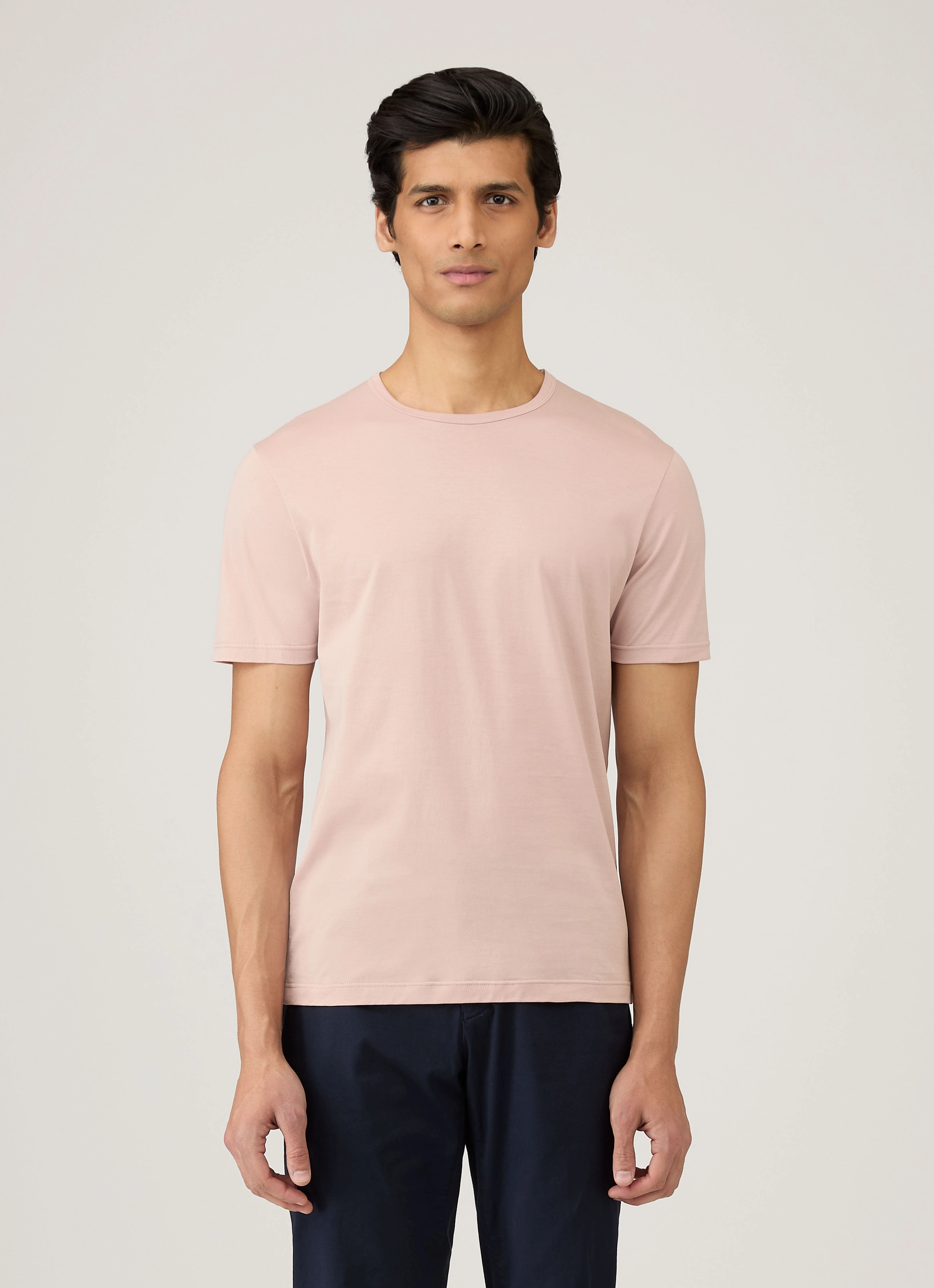 Everyday Pick Weekend Men's Classic T-shirt in Pale Pink
