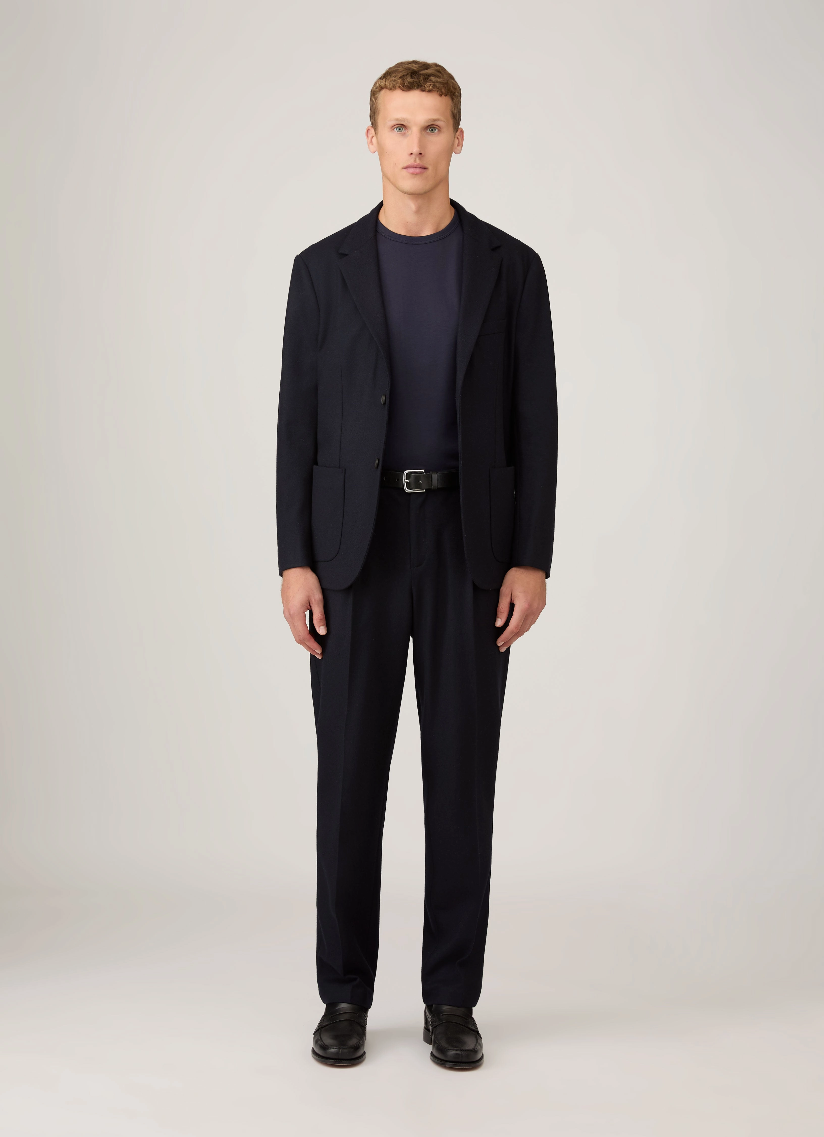 Fashionable Comfort Men's Single Jersey T-shirt in Navy