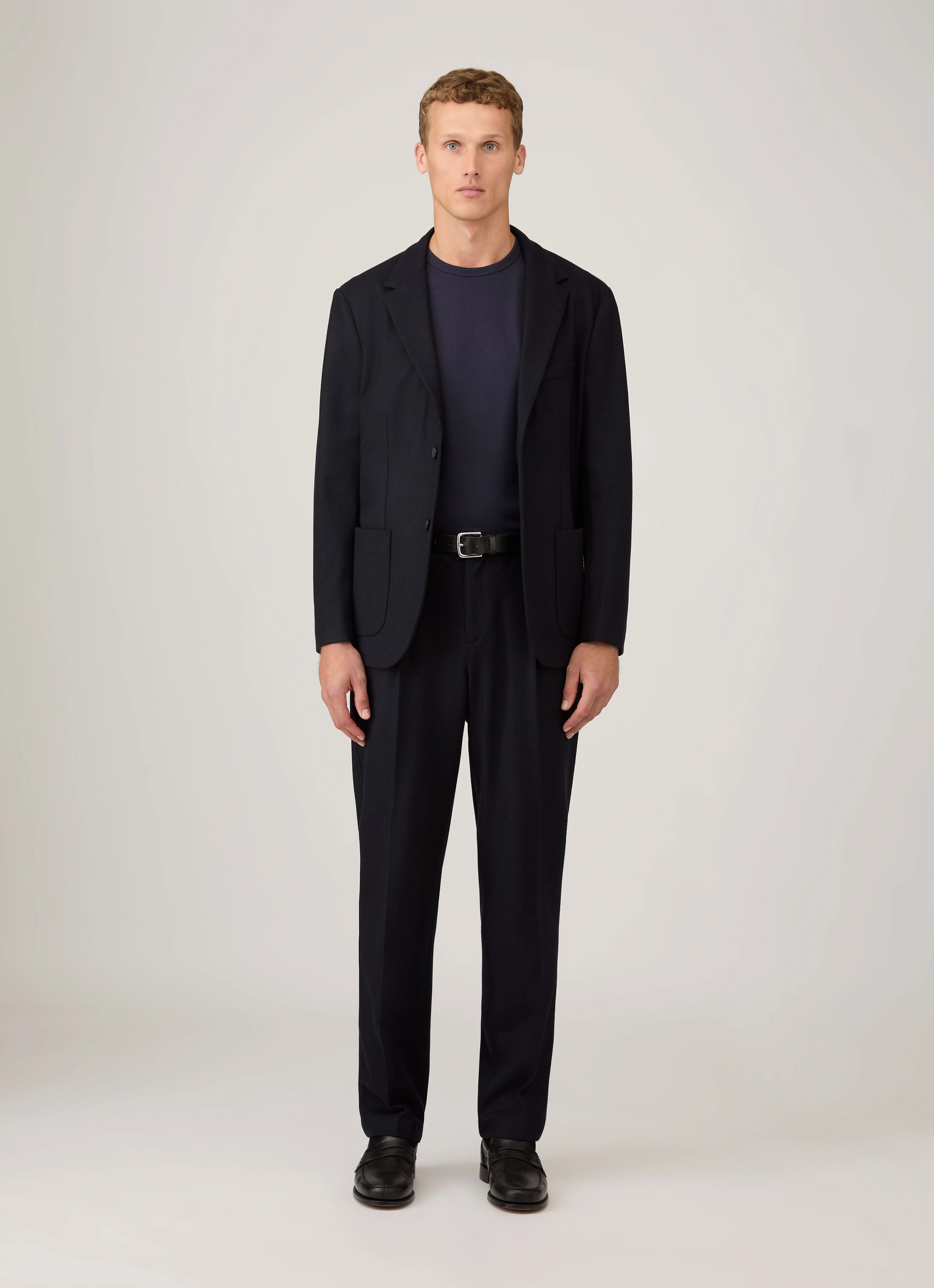 Fashionable Comfort Men's Single Jersey T-shirt in Navy