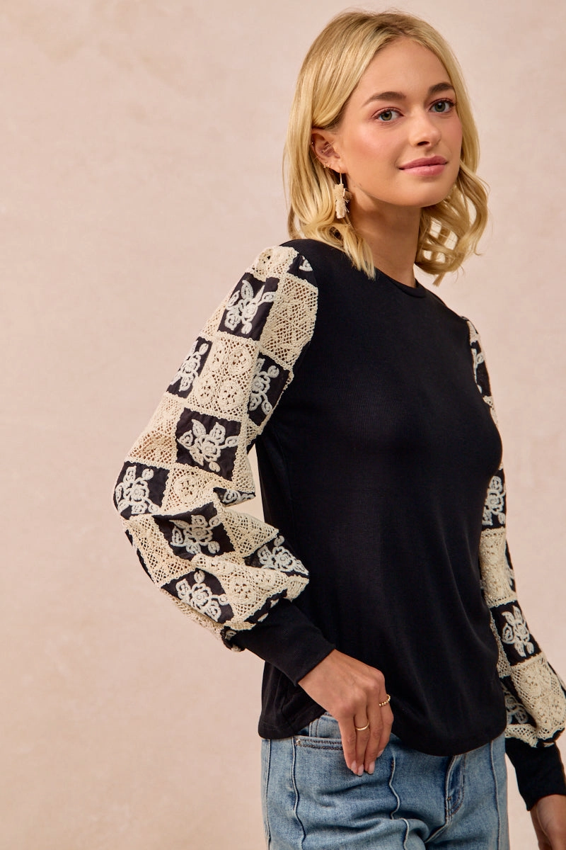 IP6193S-06 | FLOWER CROCHET BALLOON SLEEVES TOP Cozy Layering