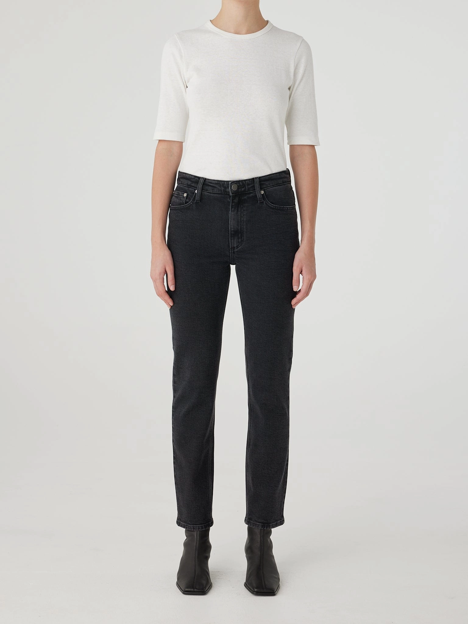 Emily Jean Shadow Black Essential Wear