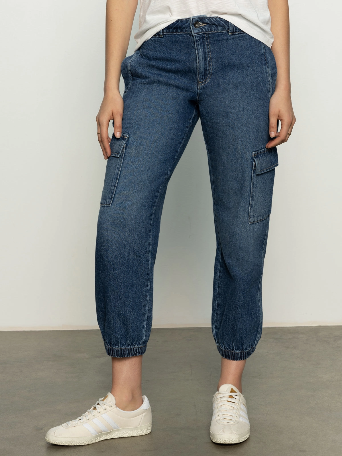 Fit Flexibility Take Over Jogger Mid-Rise Jeans Wow Me