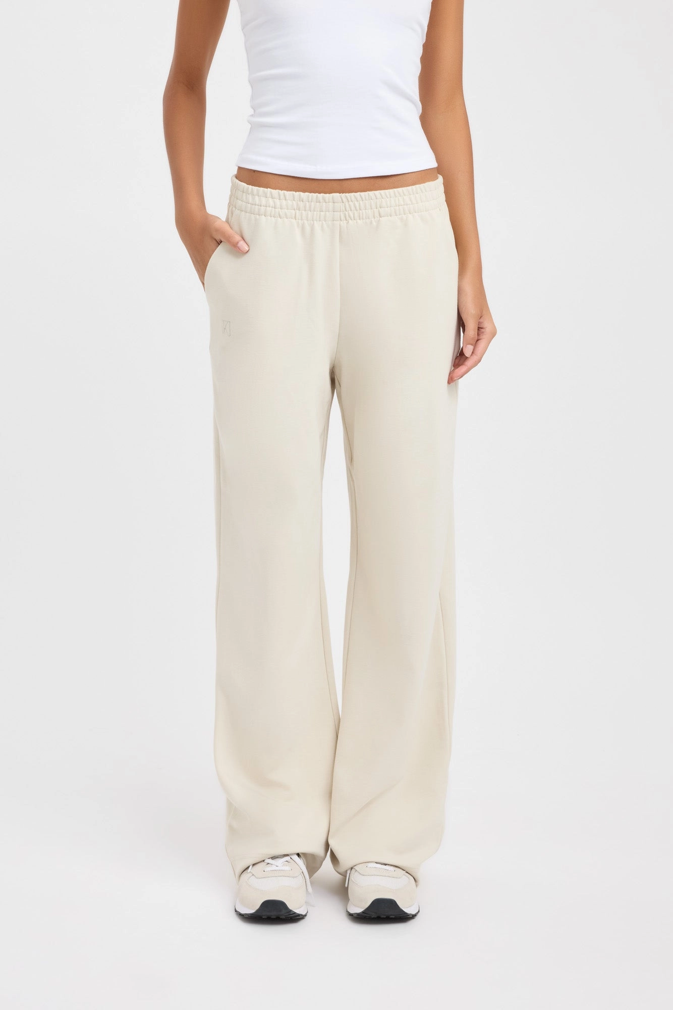Flared Jonti Wide Leg Trackpant