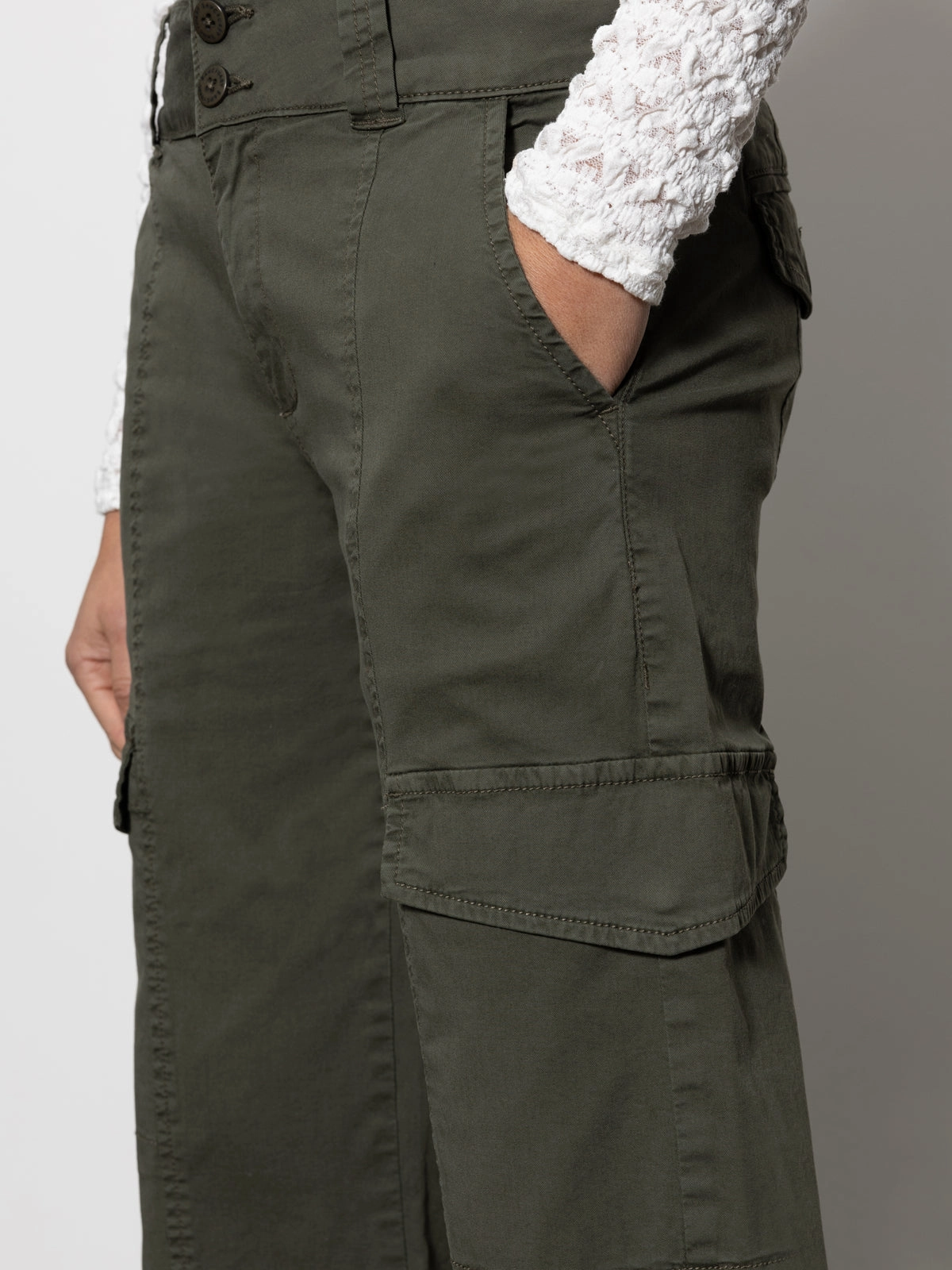 Flared Rebel Standard Rise Straight Leg Pant Kalamata