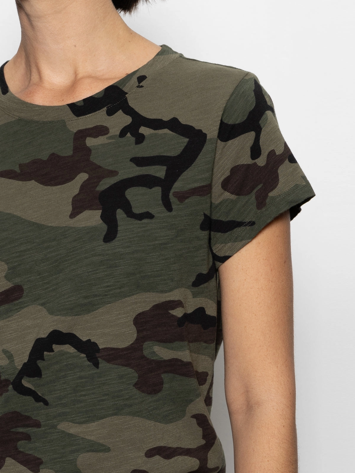 The Perfect Tee Hiker Camo Street Daily Look Weekend Casual