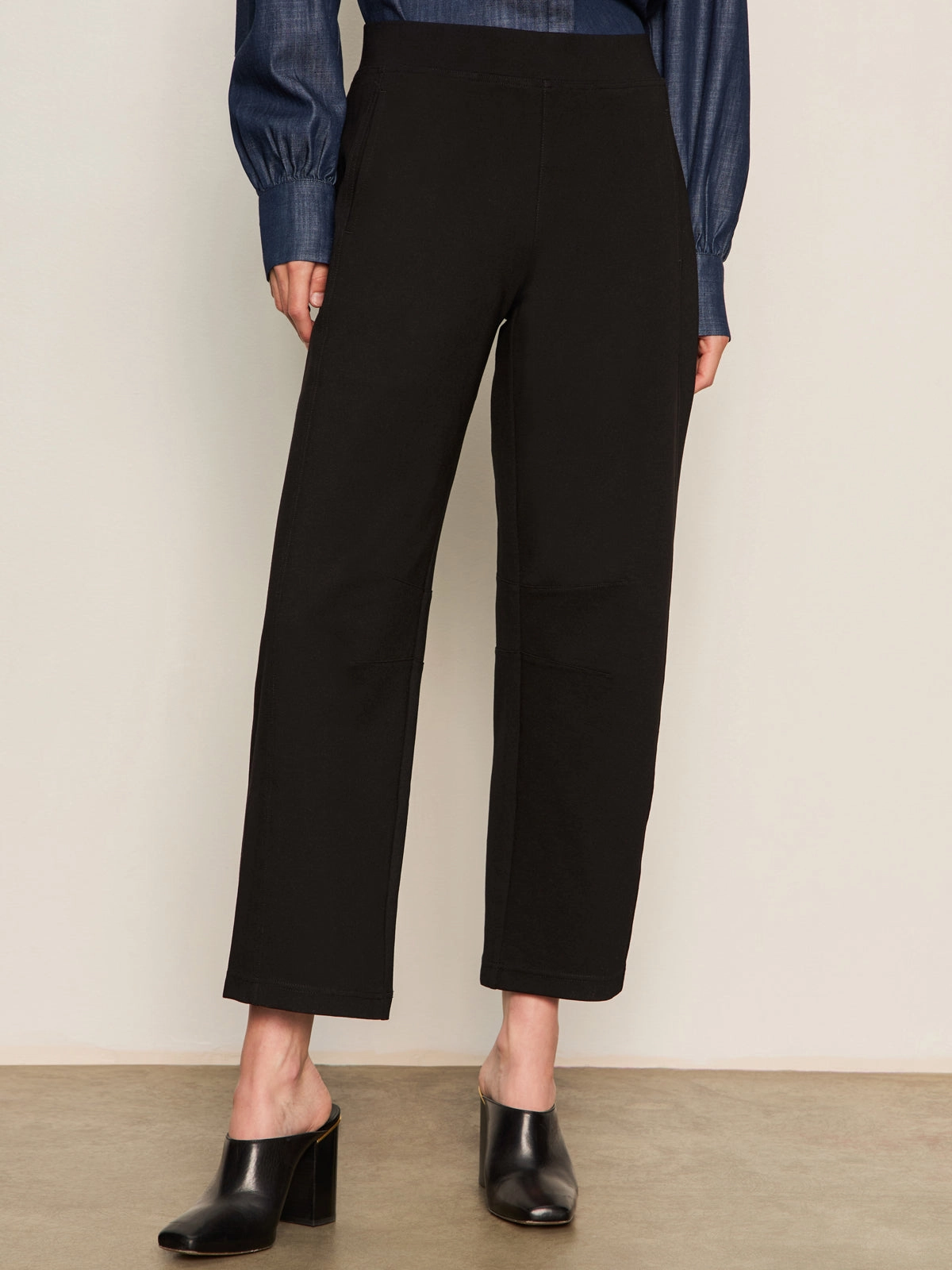 Flattering Waist high-waist tummy control Ponte Barrel Trouser Black