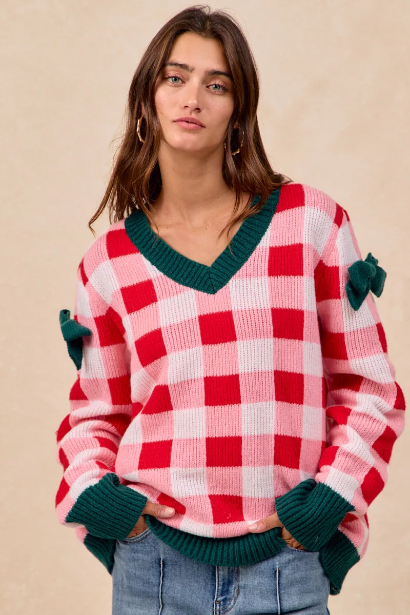 IT4786H-01 | CHRISTMAS THEME CHECKER BOARD V NECK SWEATER TOP Freedom Move Simple Silhouette