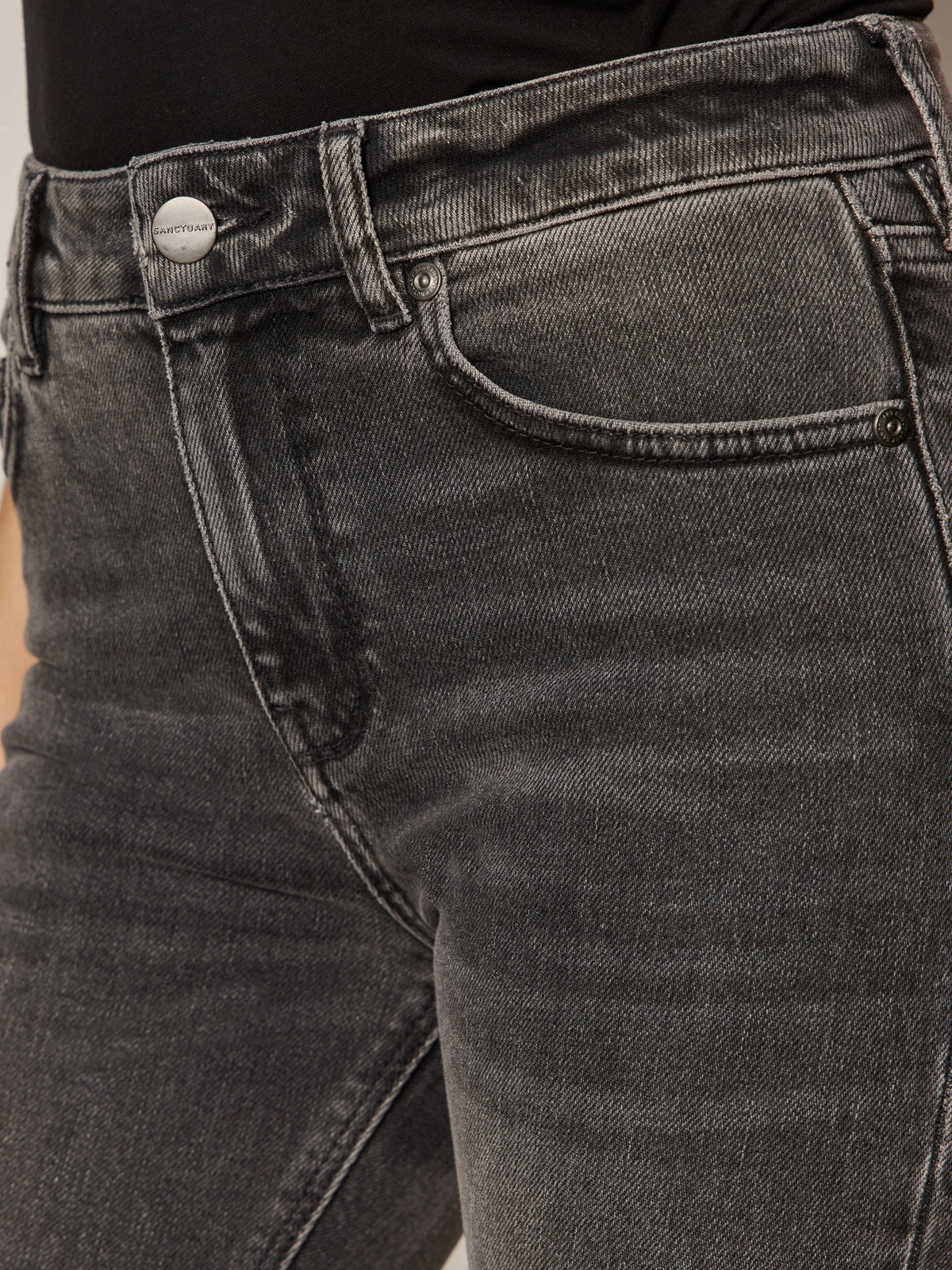 Flexible Waist Astra Kick Crop Jean Washed Black Denim