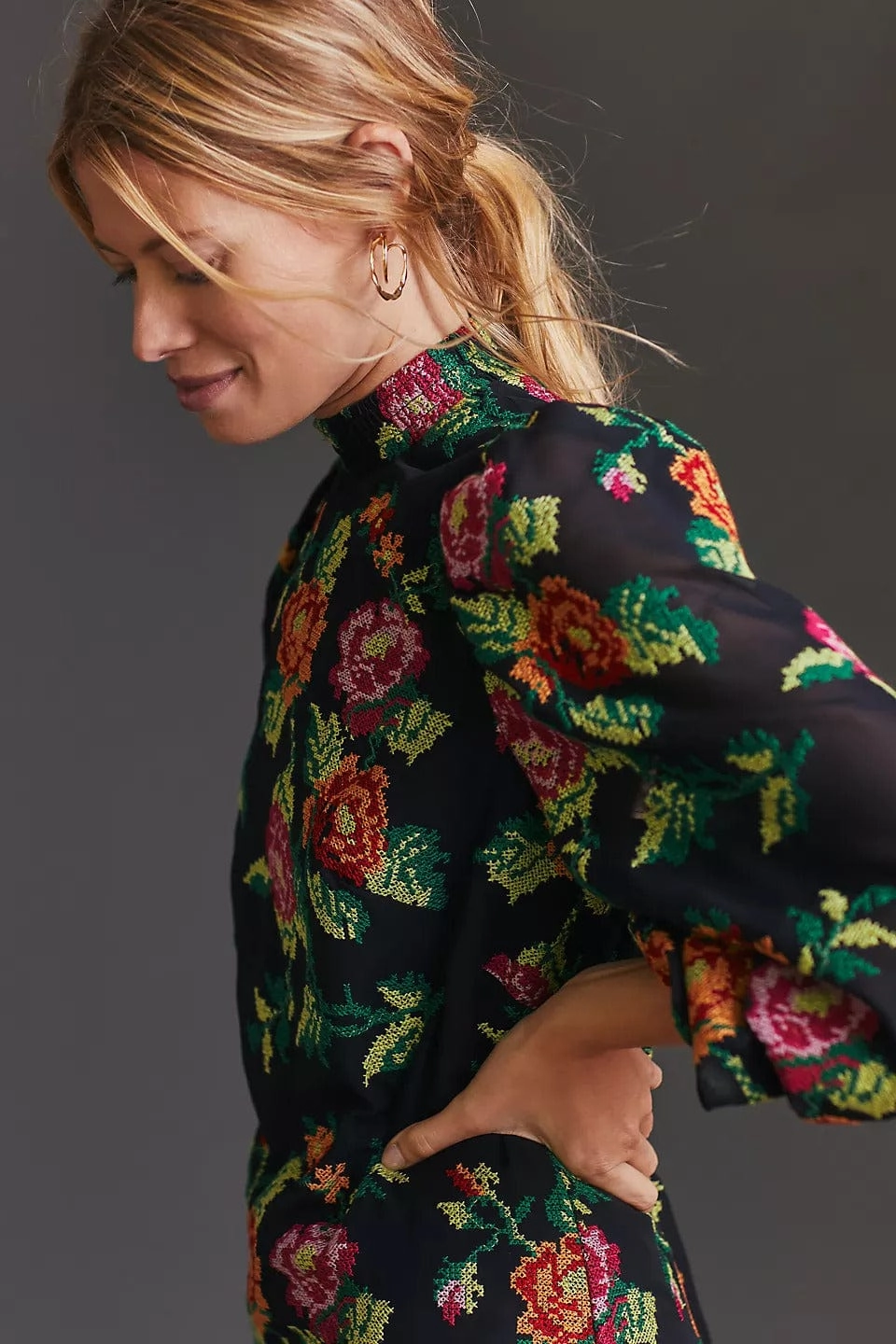 Flirty Wear Embroidered Mini Shift Dress - Rose