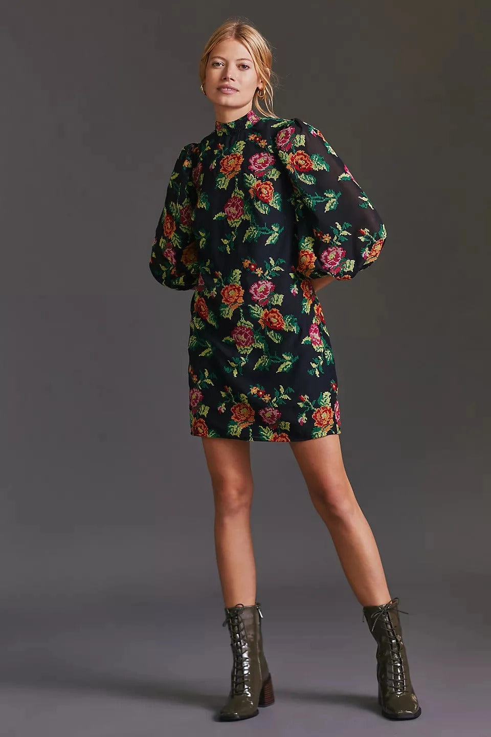 Street Mode Soft Drape Embroidered Mini Shift Dress - Rose