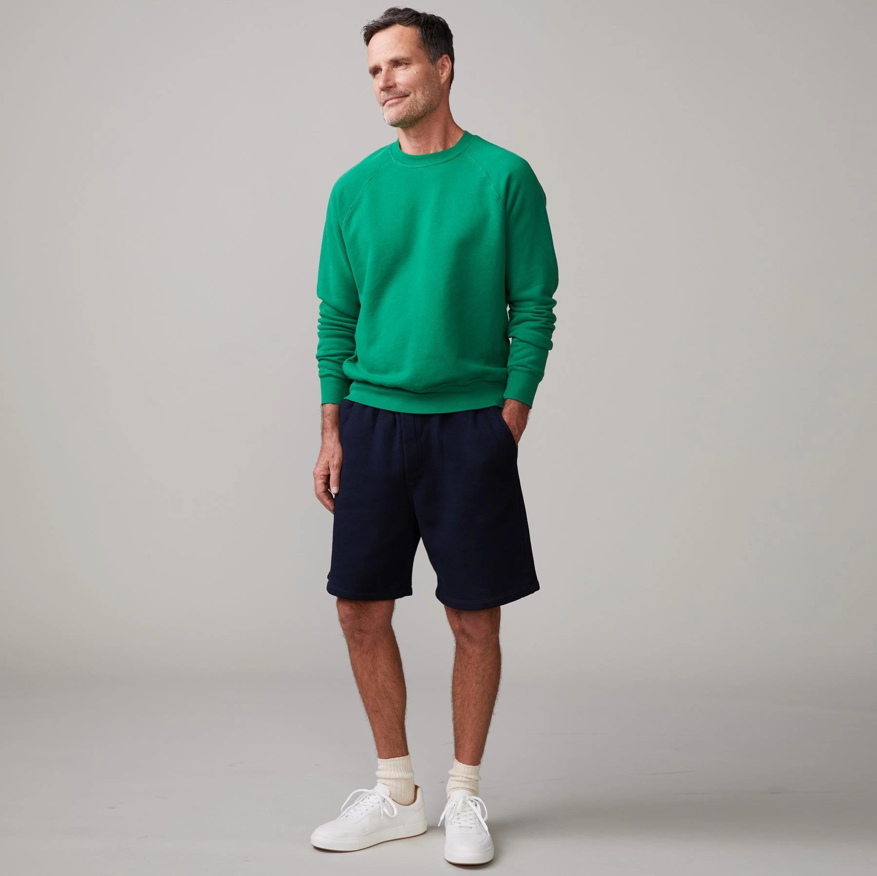 Formal touch 70's Raglan