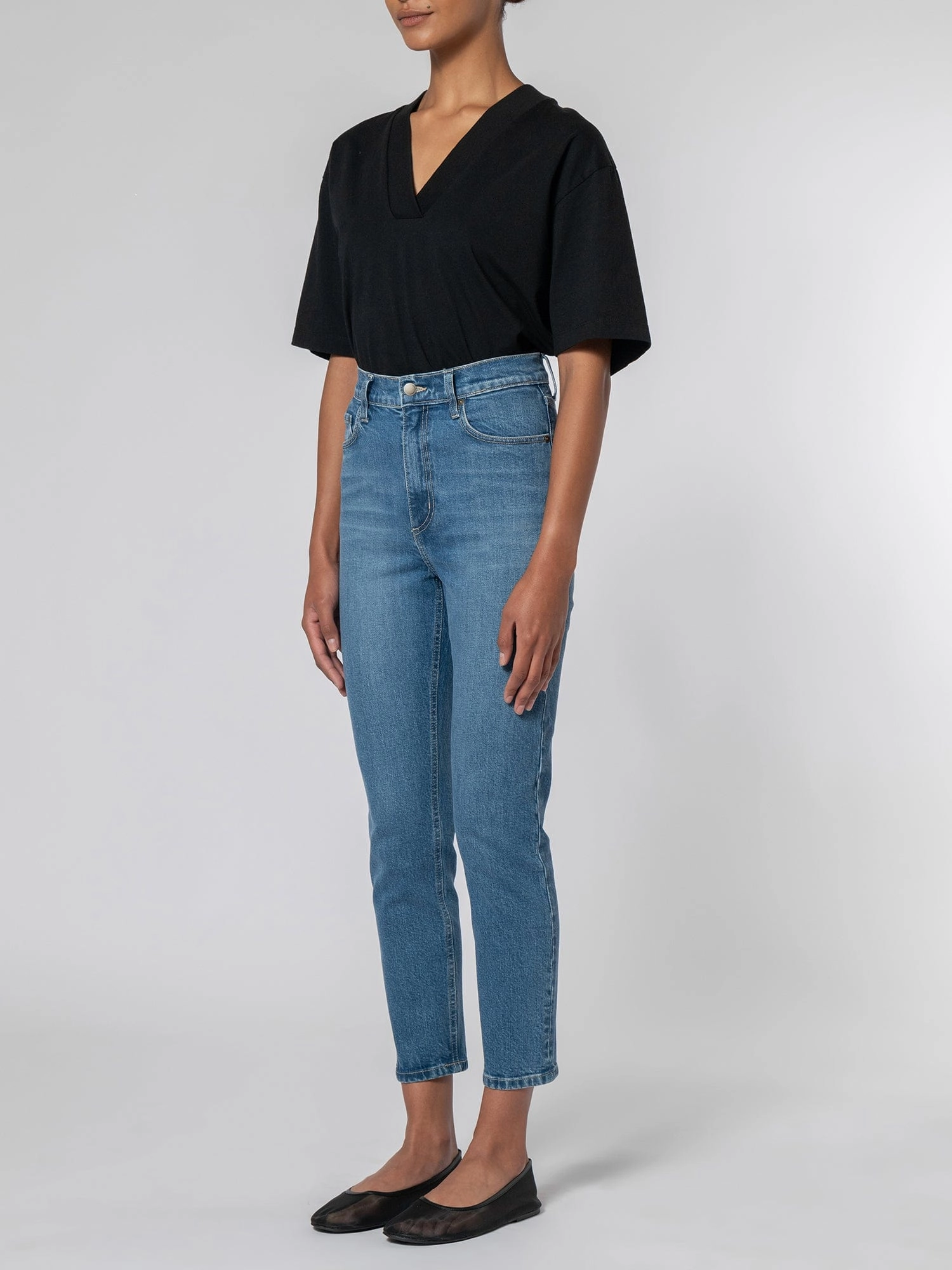 Frankie Jean Glorify Smooth Outline