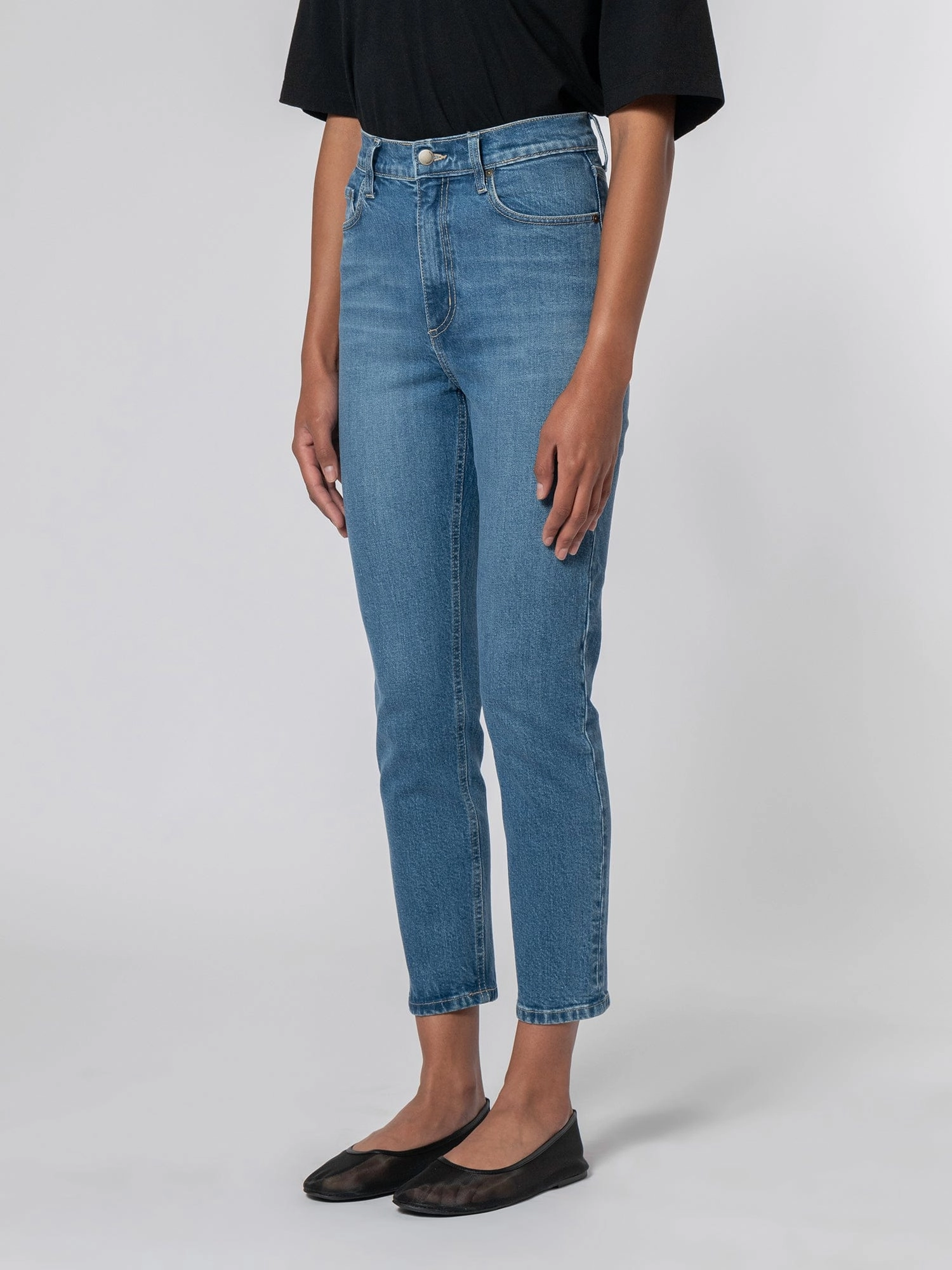 Frankie Jean Glorify Smooth Outline