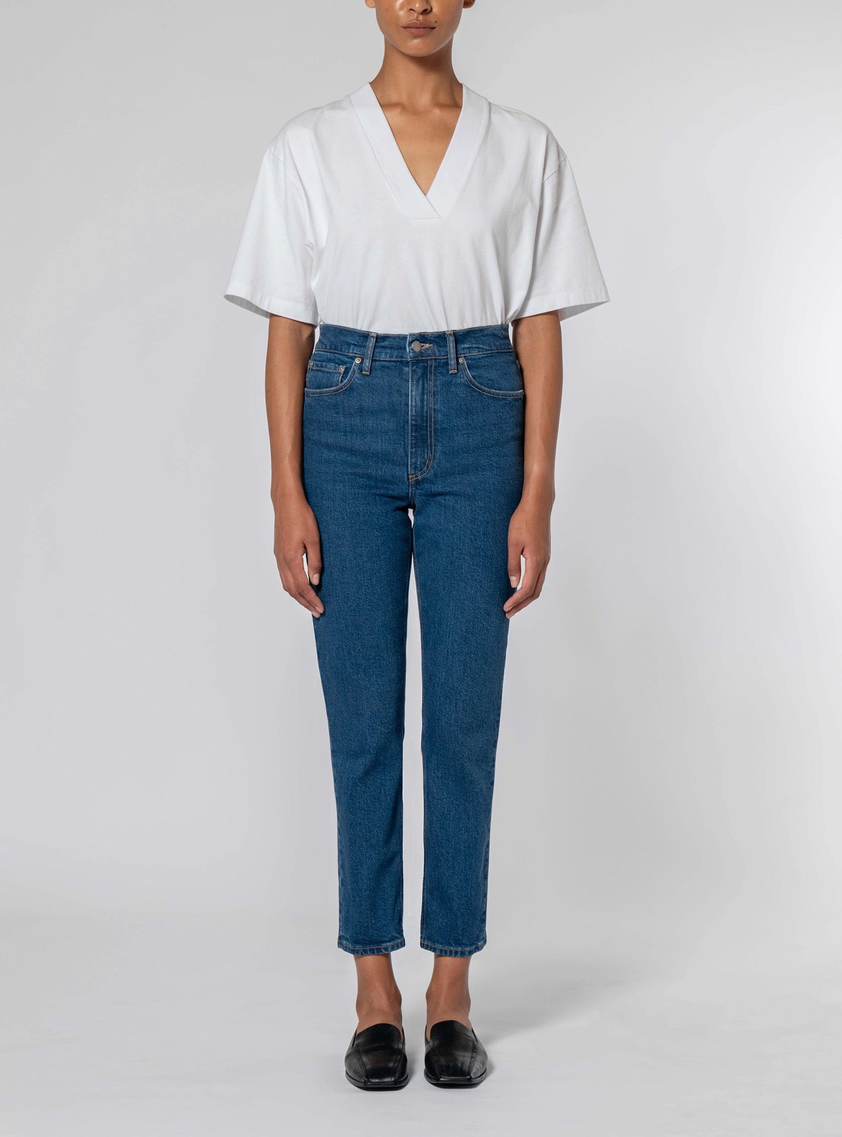 Frankie Jean Stone Fashion Lover Outdoor Enthusiast Modern Wear