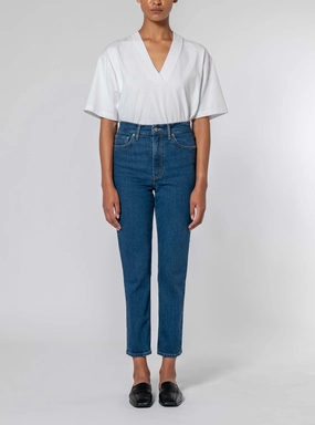 Frankie Jean Stone Fashion Lover Outdoor Enthusiast Modern Wear