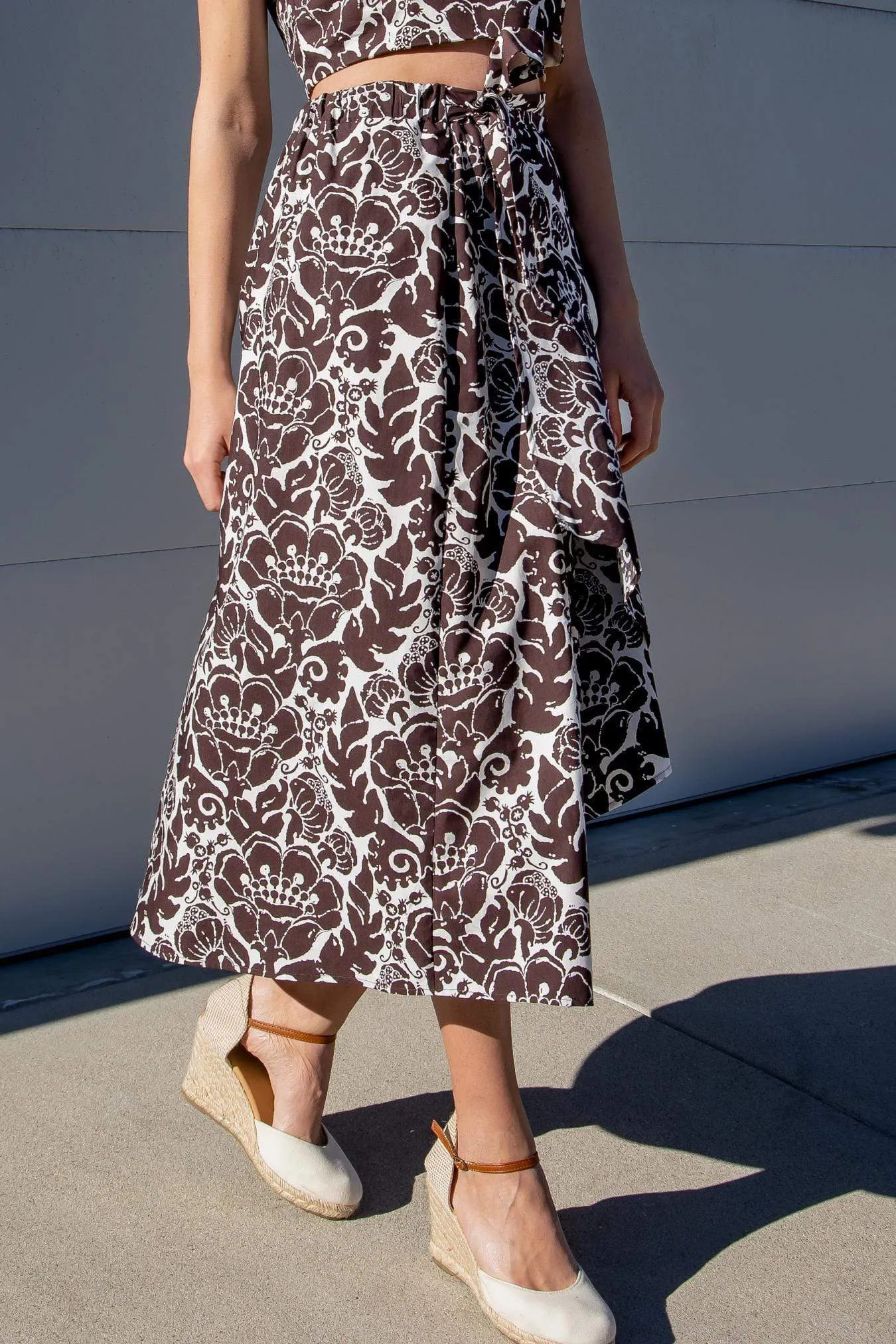 Fresh Comfort Brown Motif Wrap Skirt