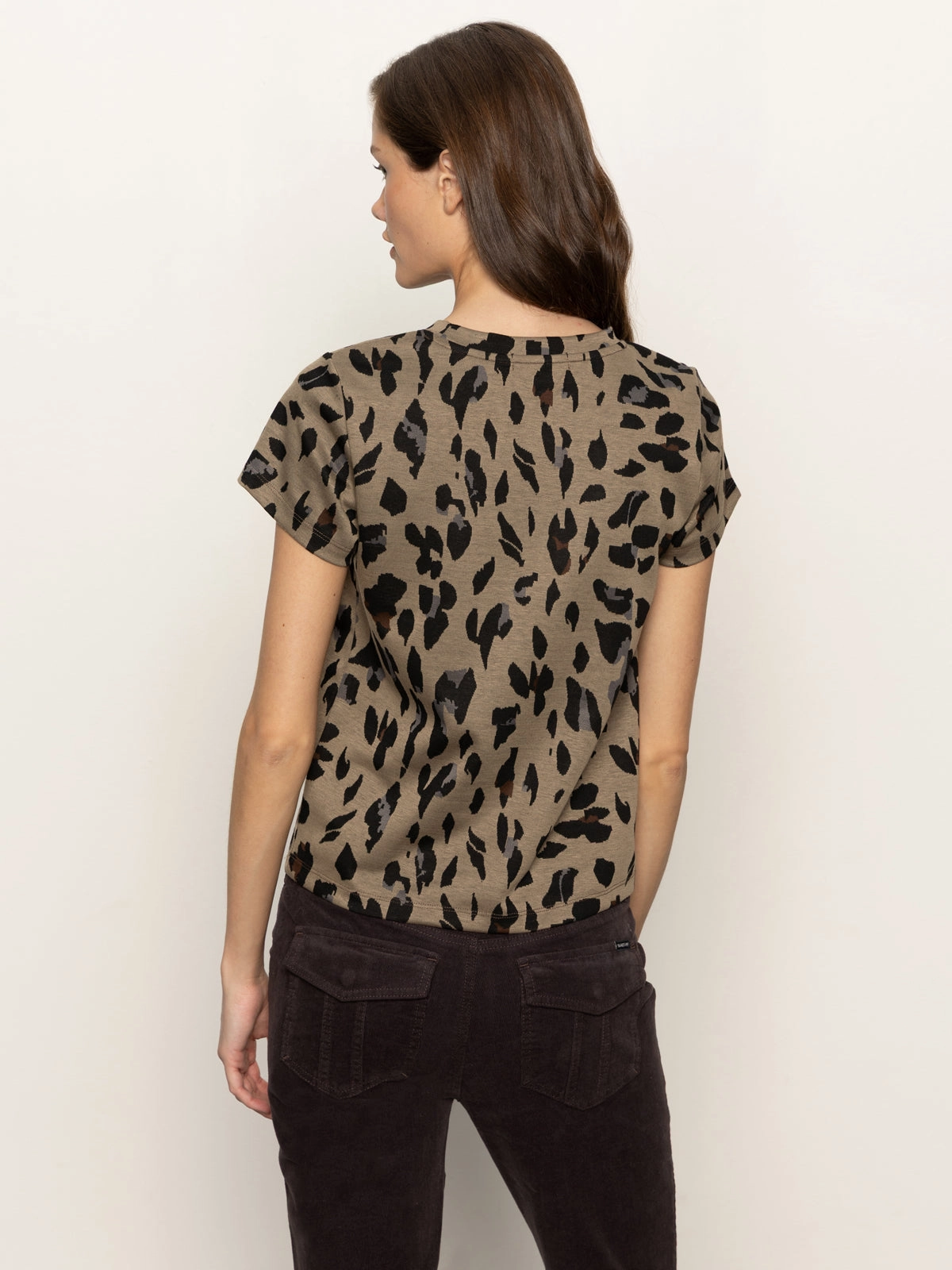 Fun Prints Double Knit Perfect Tee Winter Leopard