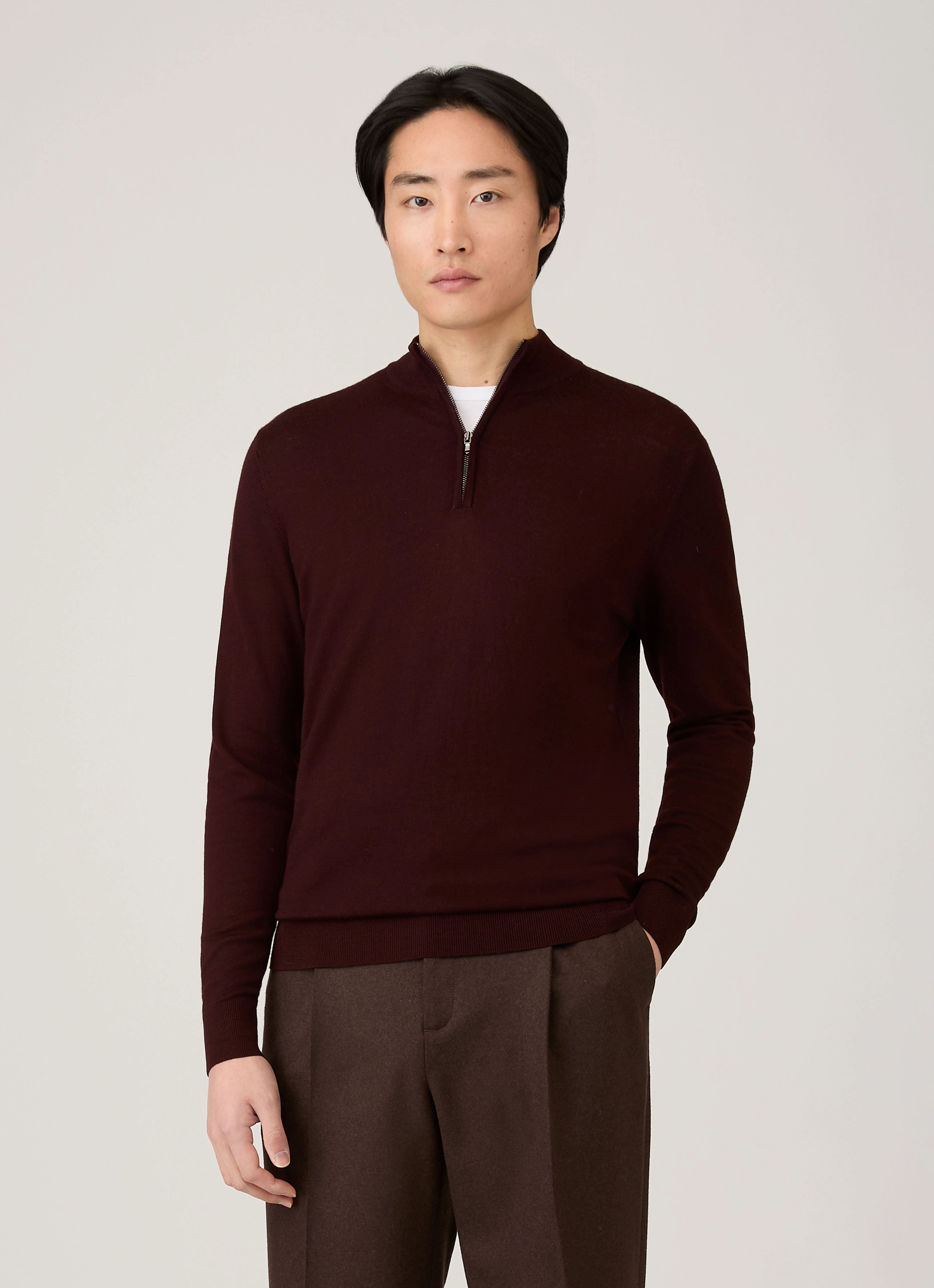 Half-high Neck Men's Extra-Fine Merino Zip Neck in Bakelite