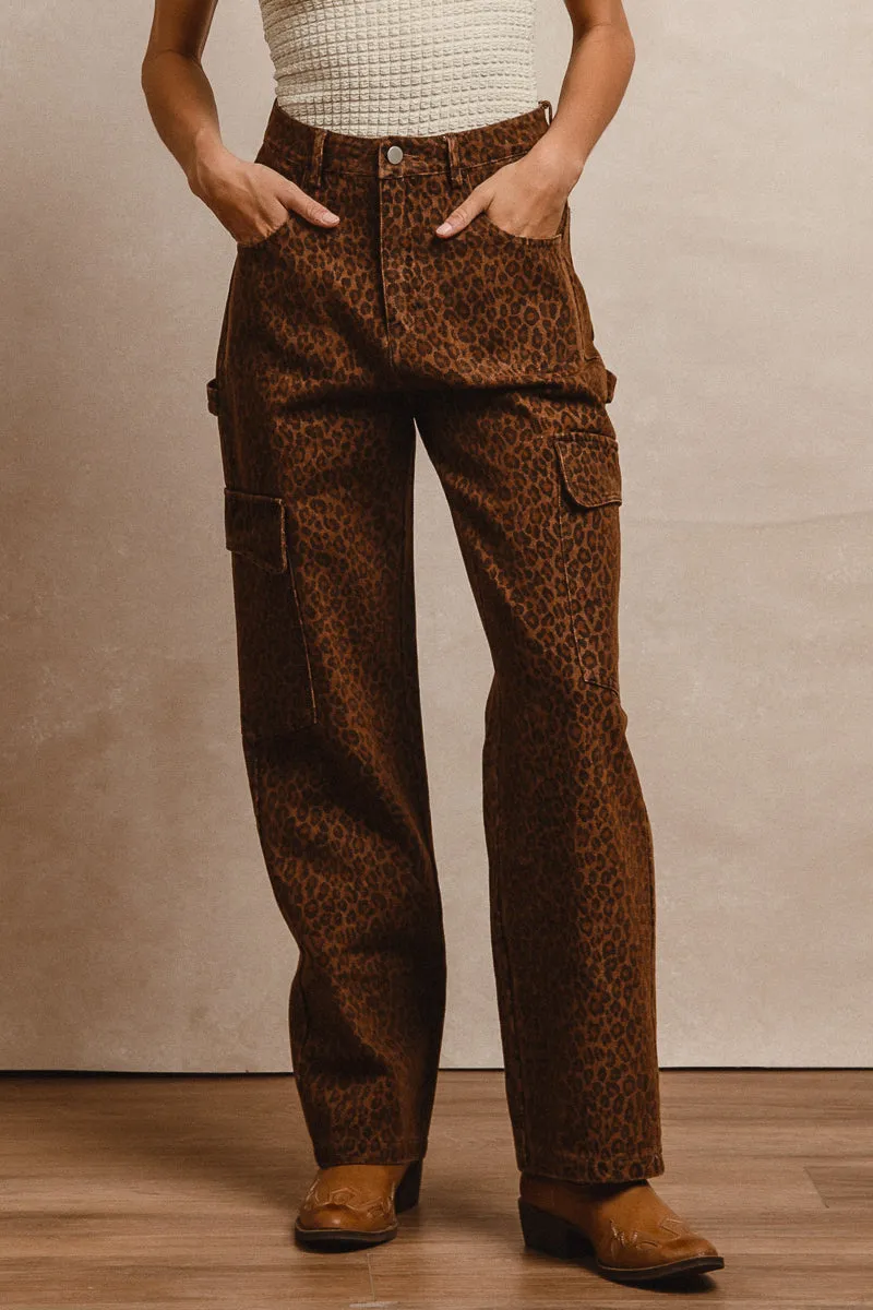 IB1611-01 | LEOPARD SIDE POCKET DENIM PANTS Freedom Move Stylish Comfort