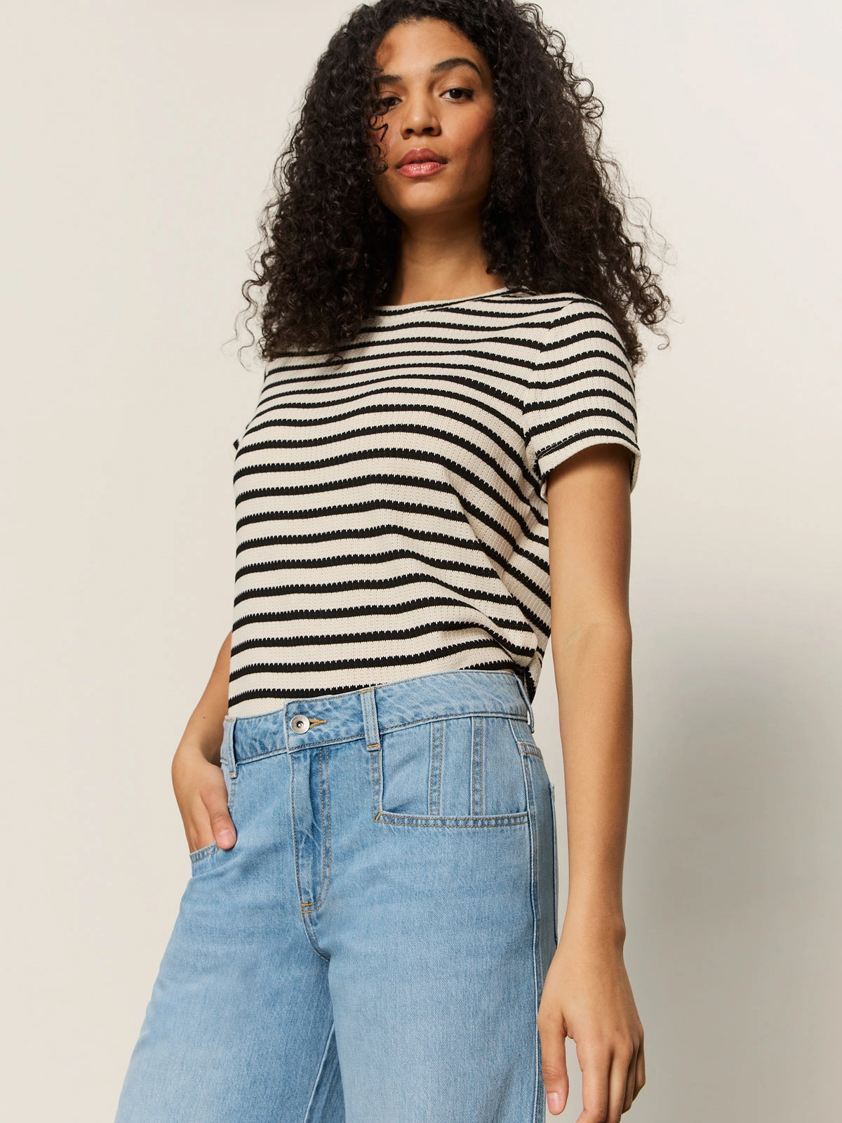 Highland Wide Leg Standard Rise Jeans Sail Away Soft Stretch