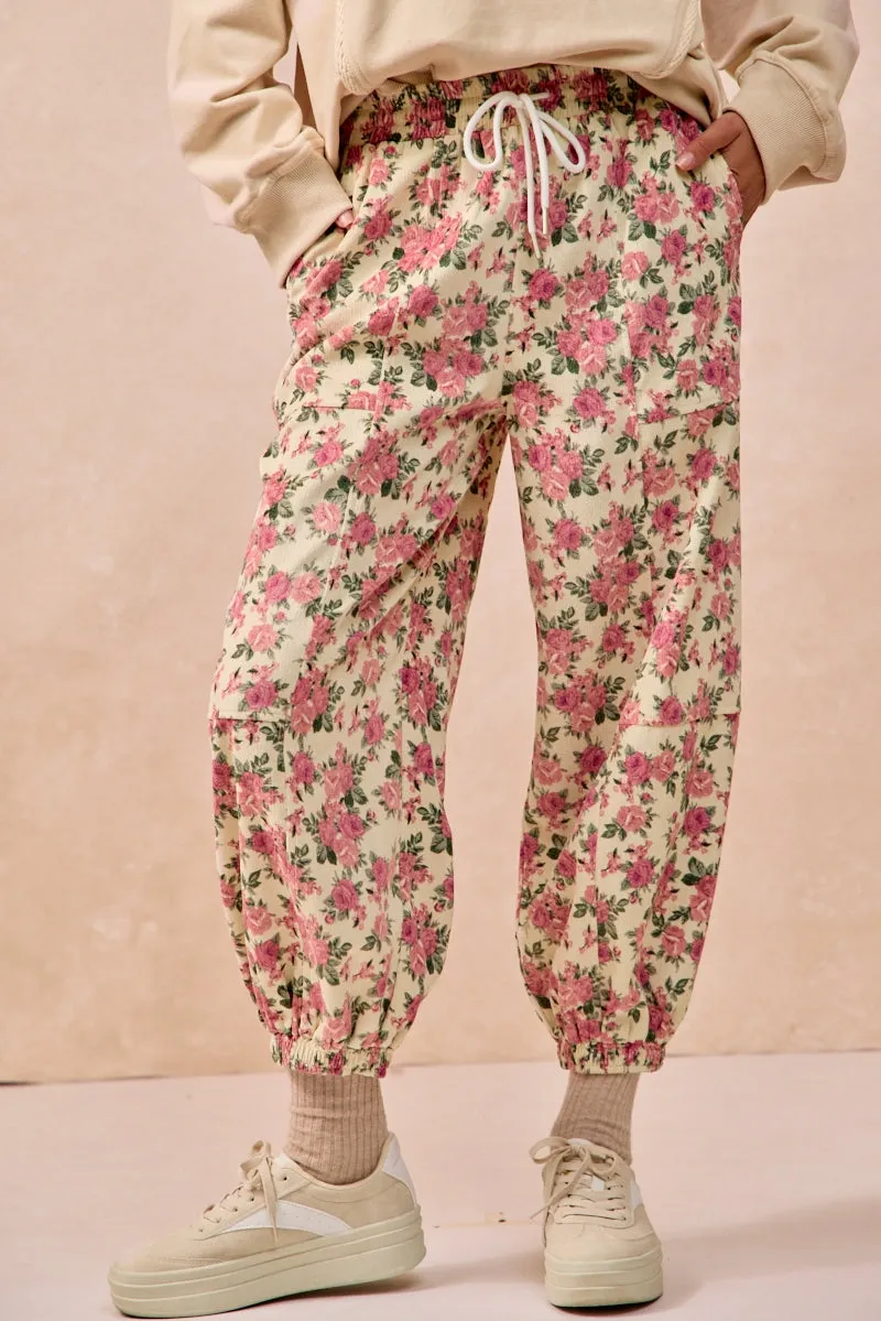 breath easy Stretchy Waist IB1829-01 | FLORAL PRINTED TWILL PANTS WITH ELASTIC BAND