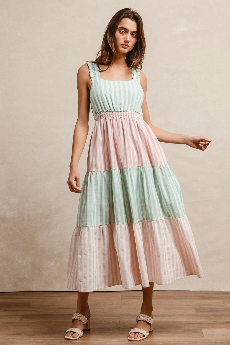 ID1935-01 | STRIPES ELASTIC SHOULDER STRAP TIERED DRESS Travel Layer