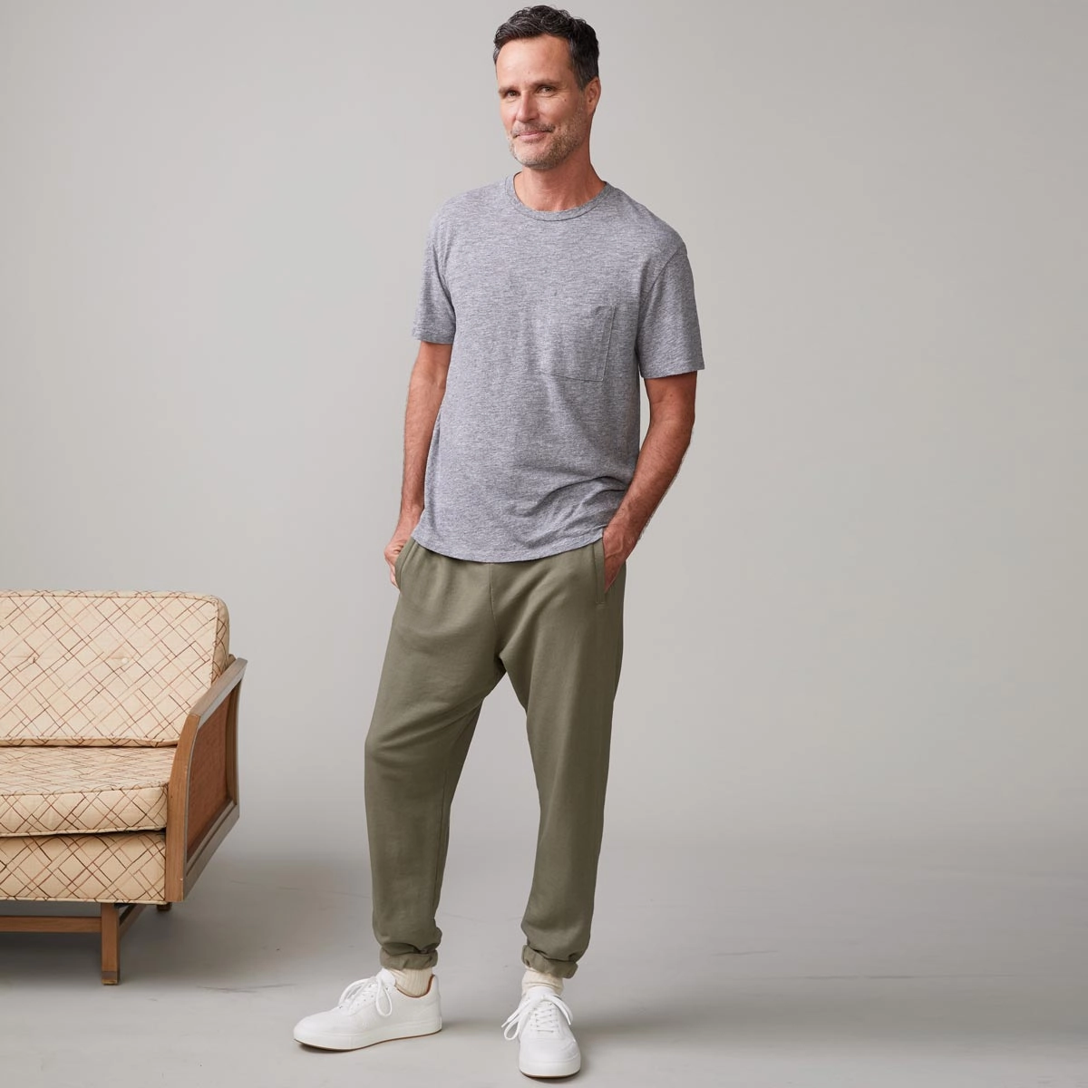 Innovative Trend Textured Tri-Blend Relaxed Pocket Crew