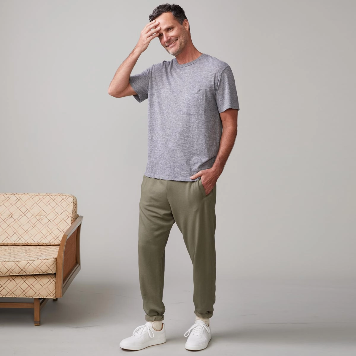 Innovative Trend Textured Tri-Blend Relaxed Pocket Crew