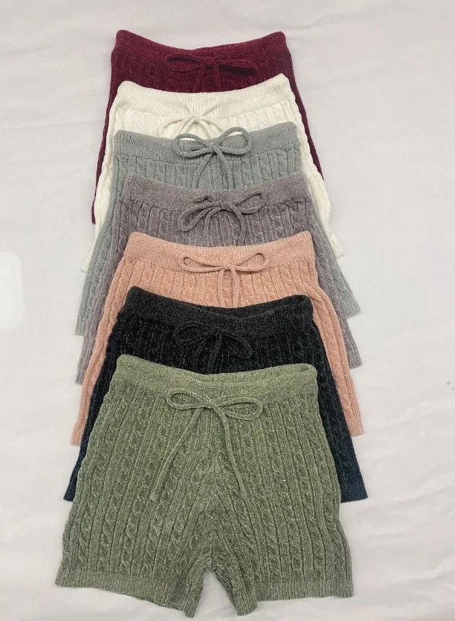 IP3610-01 | SOFT COZY SWEATER SHORTS Fashionable Cut