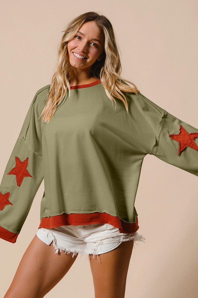 IT1972R-03 | FRENCH TERRY TOP WITH PATCH DETAIL Good Material