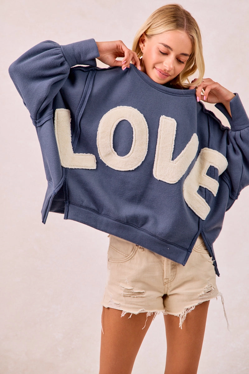 IT3426R-10 | LOVE PATCHWORK FLEECE SWEATSHIRT Strong Zip Smart Design