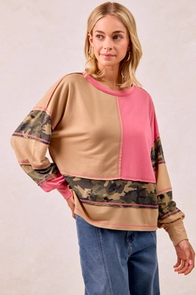 Simple Comfort IT4440S-02P | FRENCH TERRY MIXD AND MATCH TOP WITH CAMO PRINT