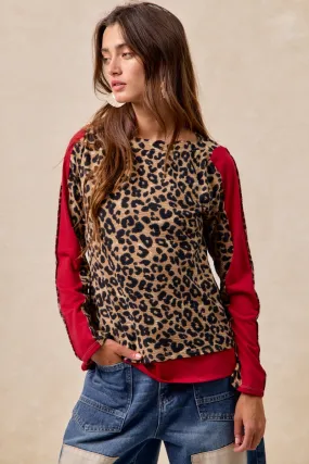 IT4464S-02 | LEOPARD THERMAL KNIT WITH CONTRAST BOAT NECK TOP Contemporary Fit