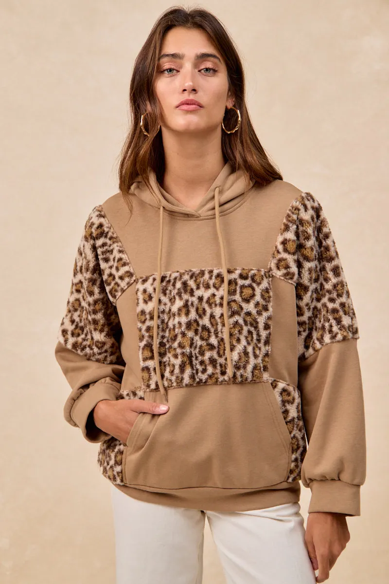 Classic Cut All-Day Wear IT4539K-01 | FRENCH TERRY MIX AND MATCH LEOPARD SWEATSHIRTS TOP