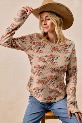 Chill Wear Stay Fresh IT4547G-05 | FLORAL PRINT WASHED WAFFLE THERMAL TOP WITH THUMB